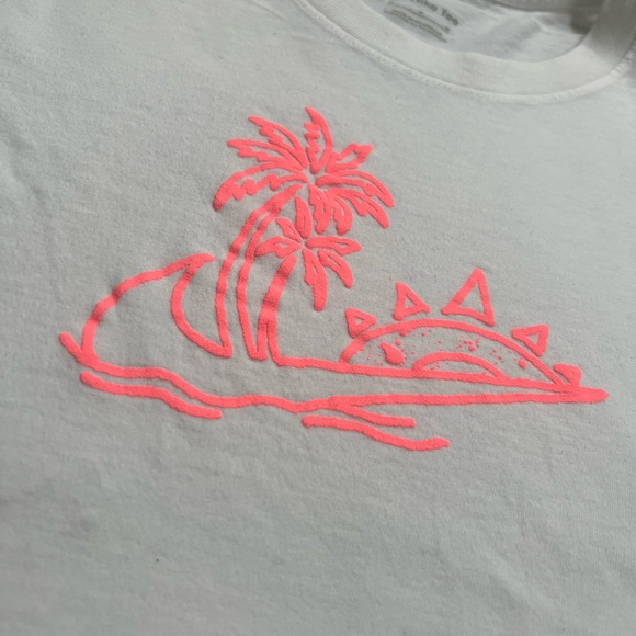 Girl Nike Tee - Picture 2 of 4